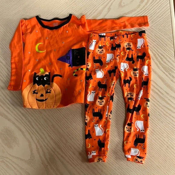 Carter's Pajamas Carters Halloween Themed Pajamas Poshmark